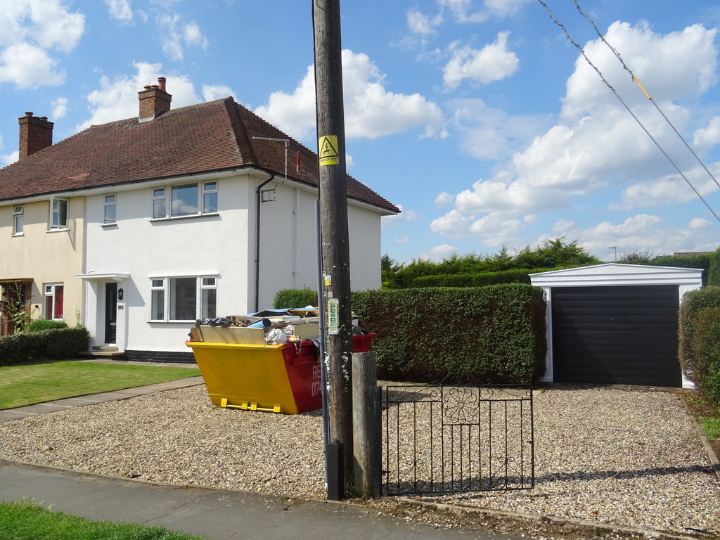 Duck Lane, Haddenham, Ely, Cambs., CB6 3UE TPayne & Co